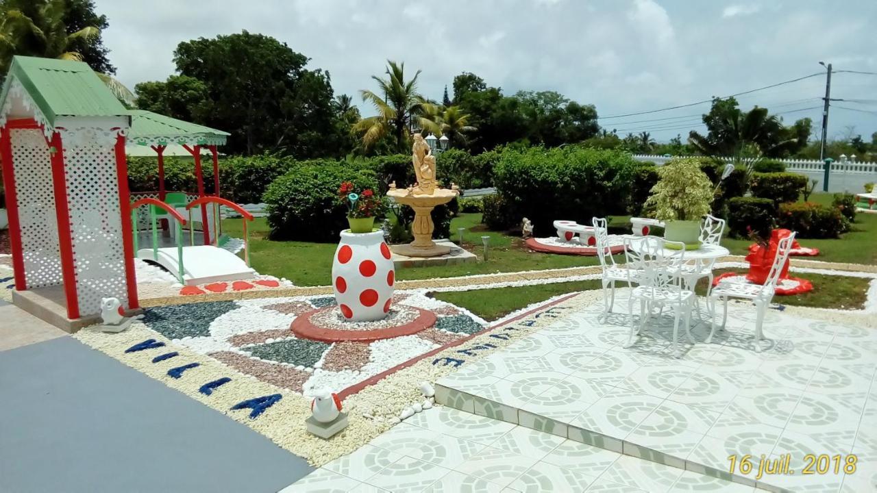 Villa Ludivine Sainte-Anne  Luaran gambar